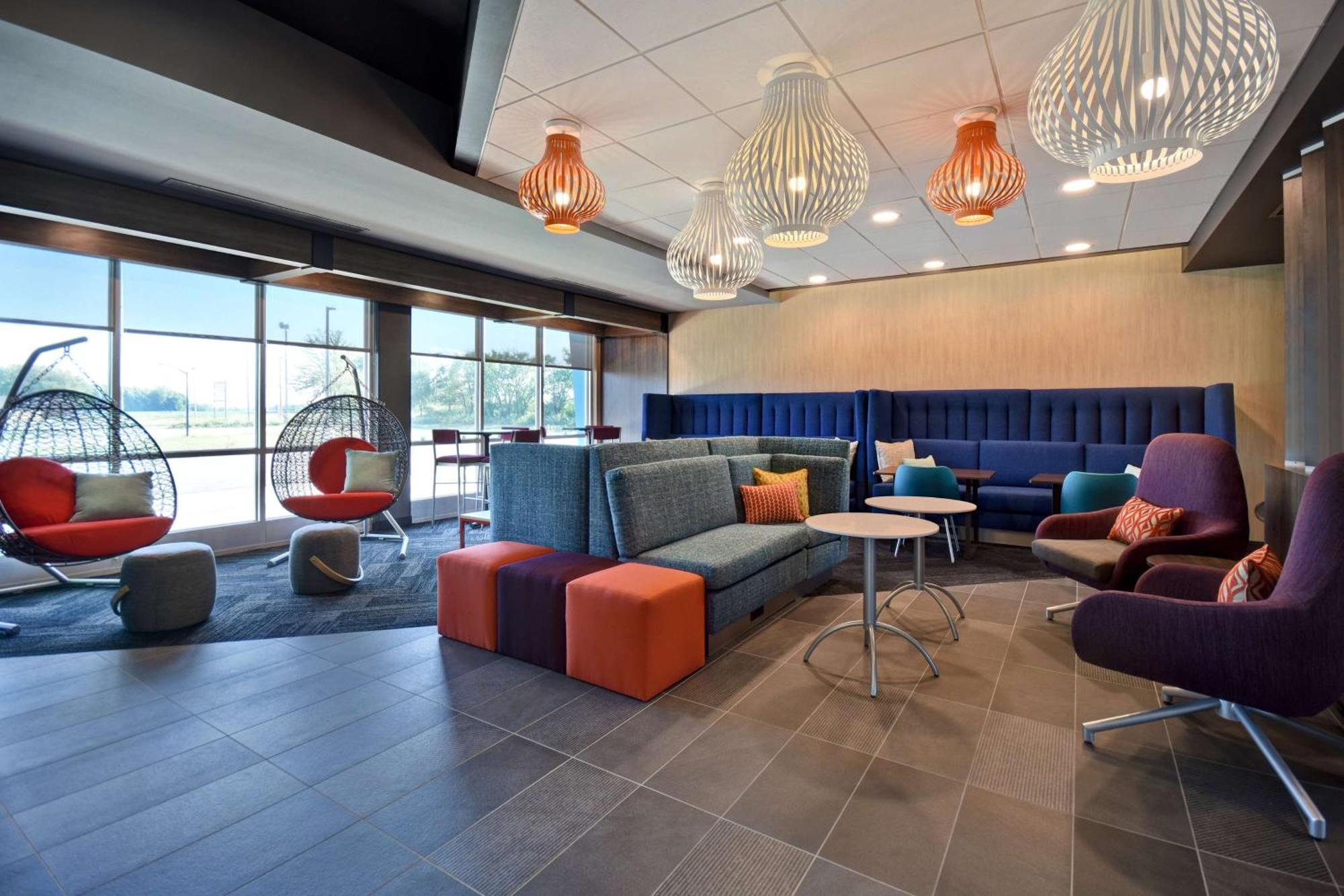 Hotel Tru By Hilton Auburn, In Esterno foto