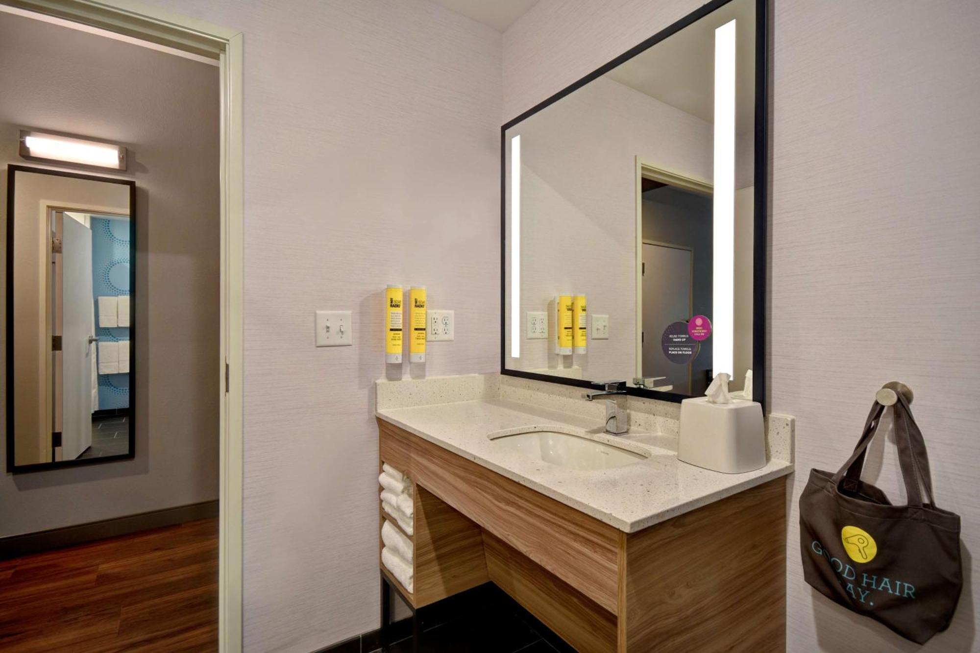 Hotel Tru By Hilton Auburn, In Esterno foto